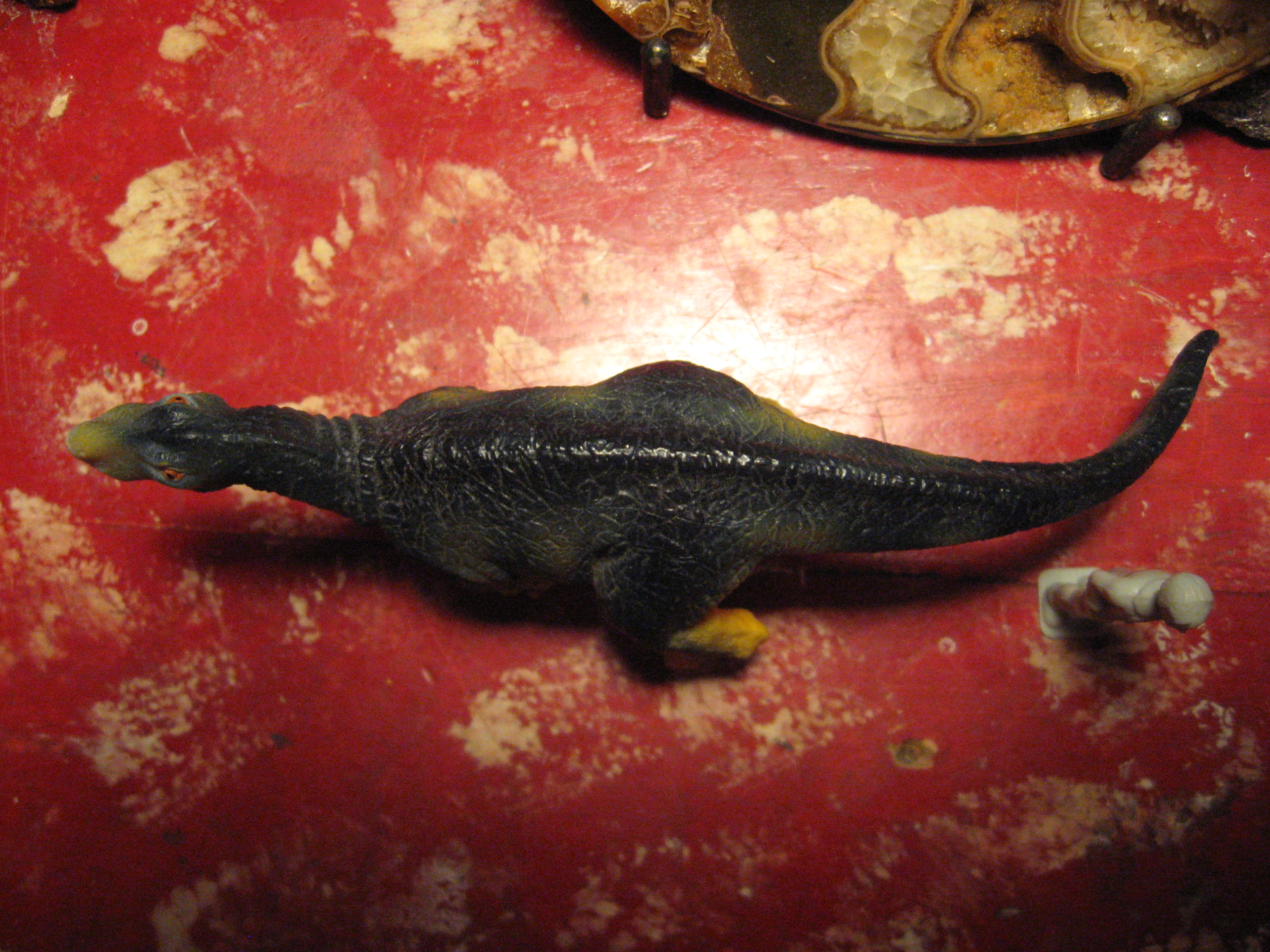 Iguanodon (Replica-Saurus by Schleich)
