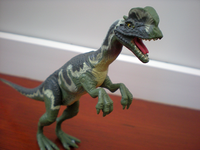 Dilophosaurus (other one) (Jurassic Park by Kenner)