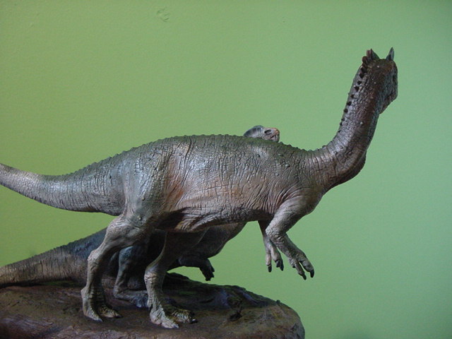 sideshowdilophosaurus (5)